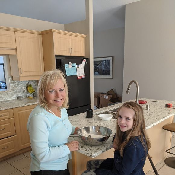 Meet your Posher, Lucie - Picture 1 of 1